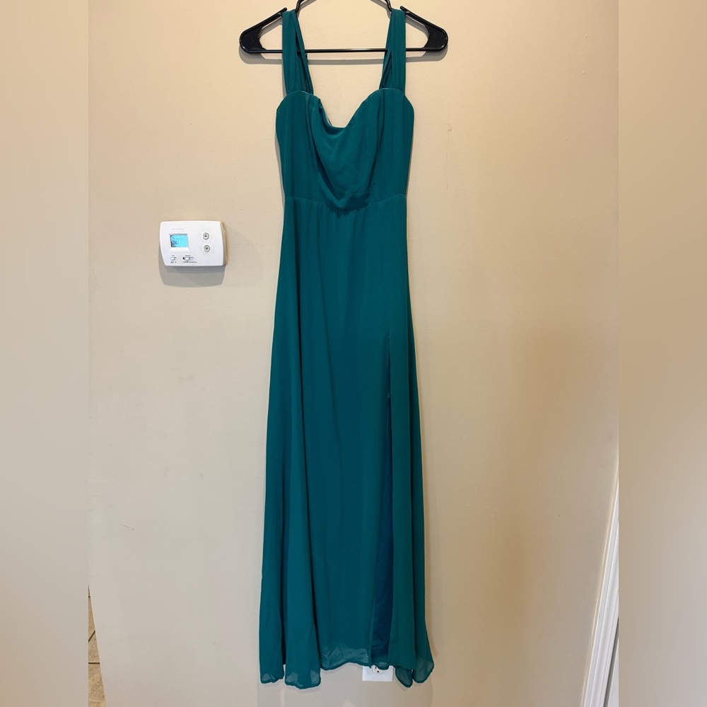Elegant Teal Evening Gown